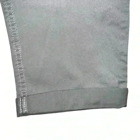 Gray Khaki Relaxed  Girlfriend cut size 10 pants New - Picture 3 of 11